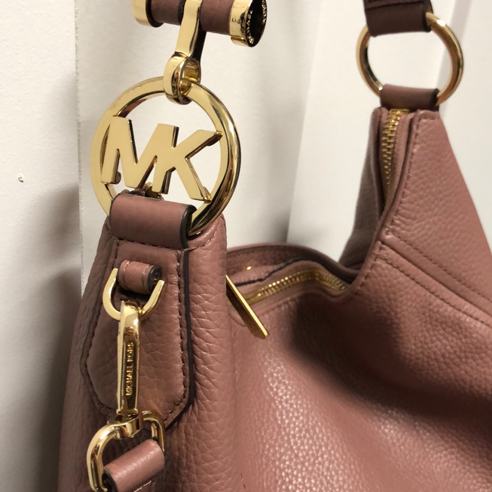Michael Kors Shoulder/Crossbody Purse - Picture 4 of 10